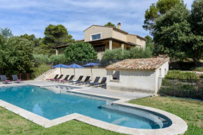 Les Gardis your ideal refuge in Provence !